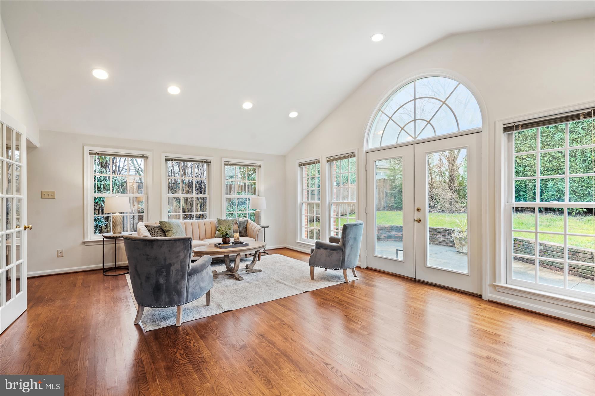 OAKWOOD KNOLLS - Residential