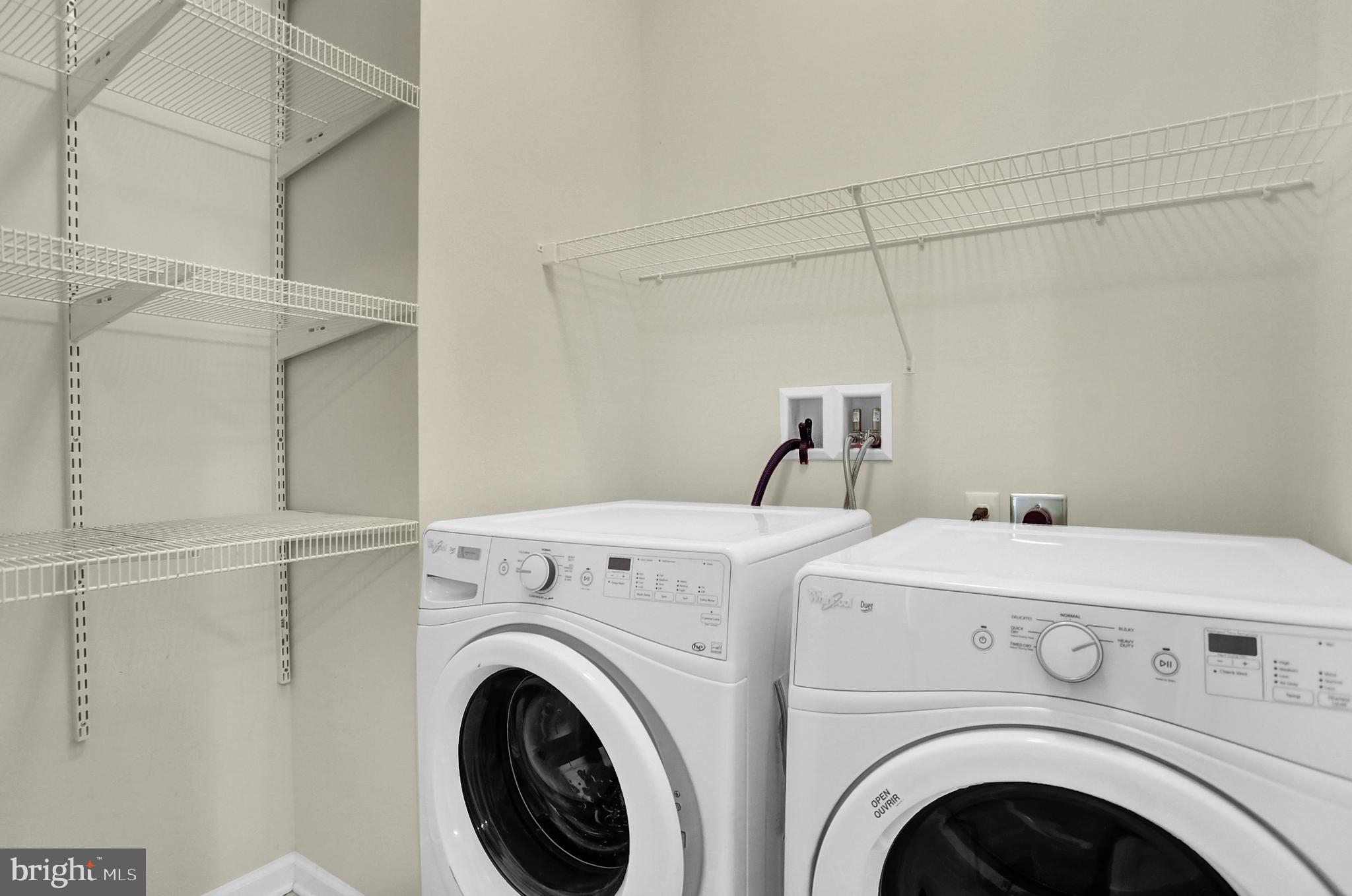 WOODS EDGE - Residential