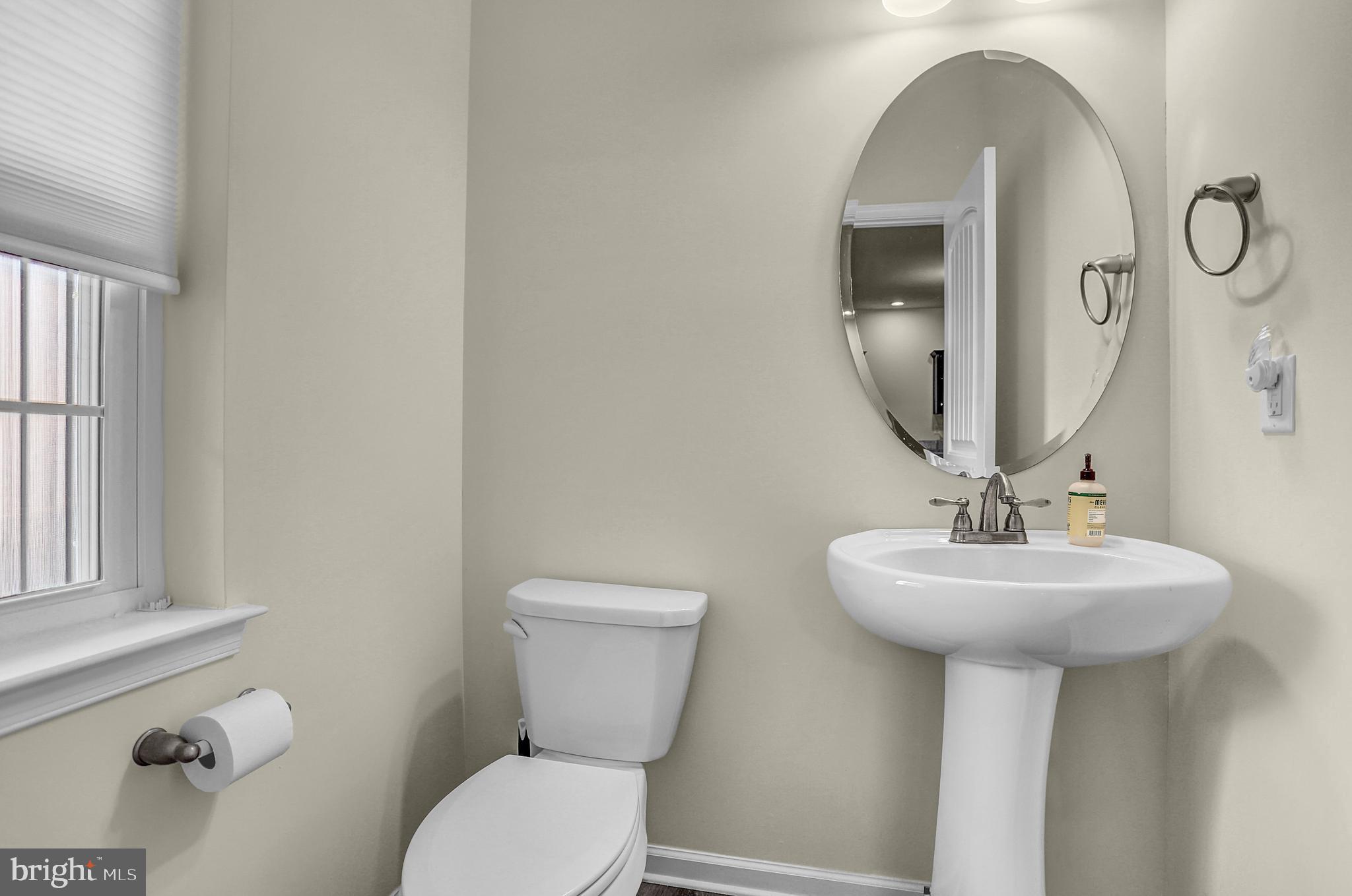 WOODS EDGE - Residential