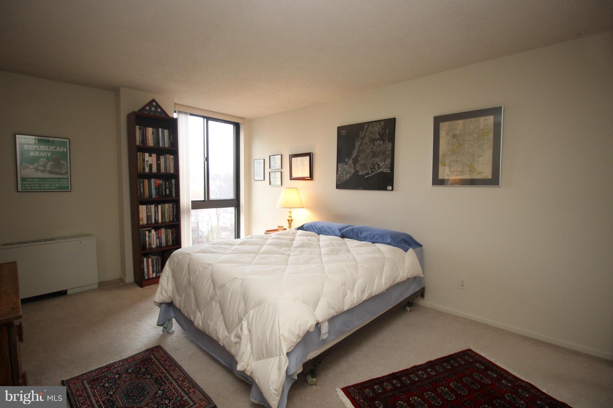 IDYLWOOD TOWERS - Residential