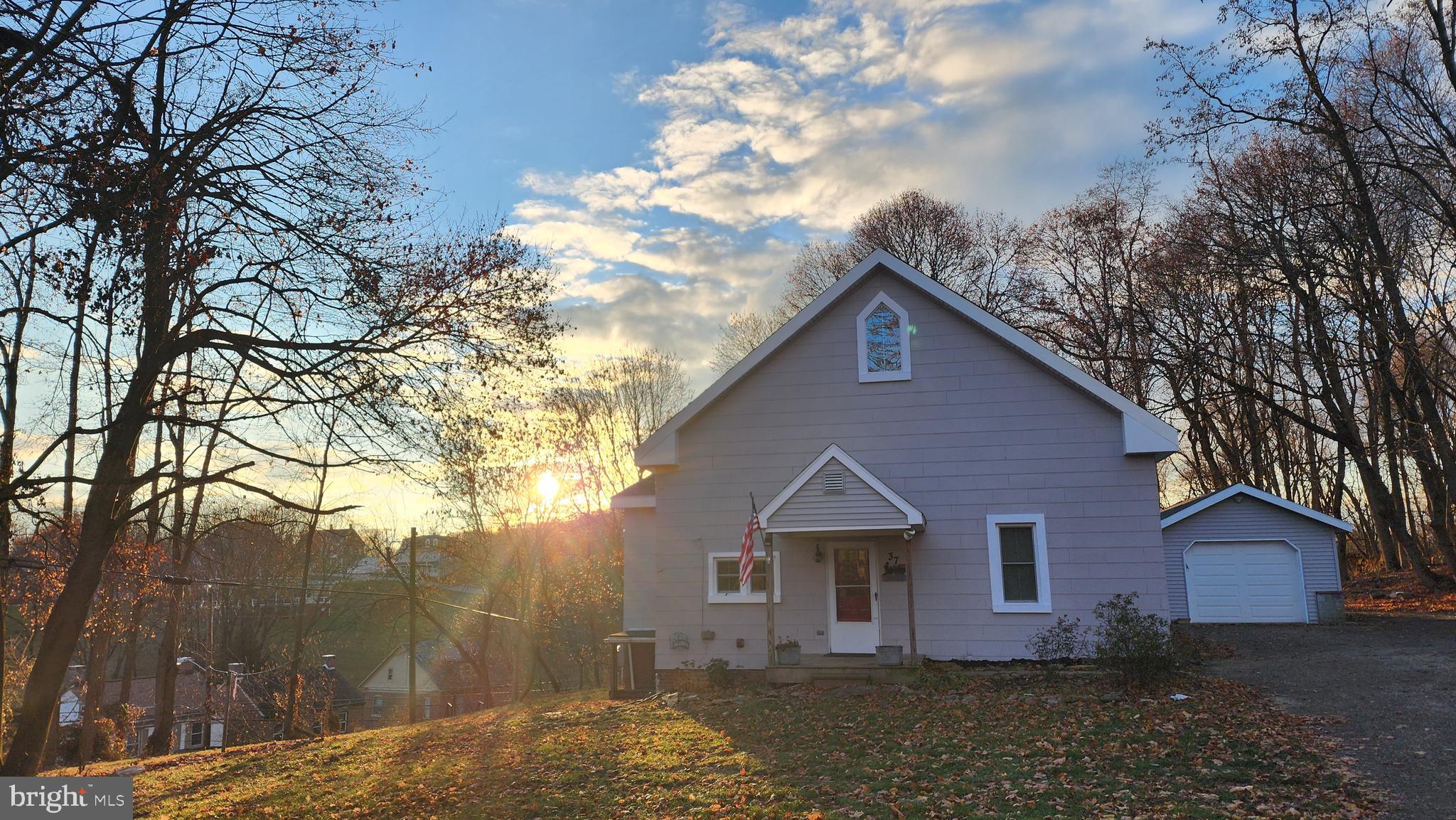 RAILROAD BORO - Residential