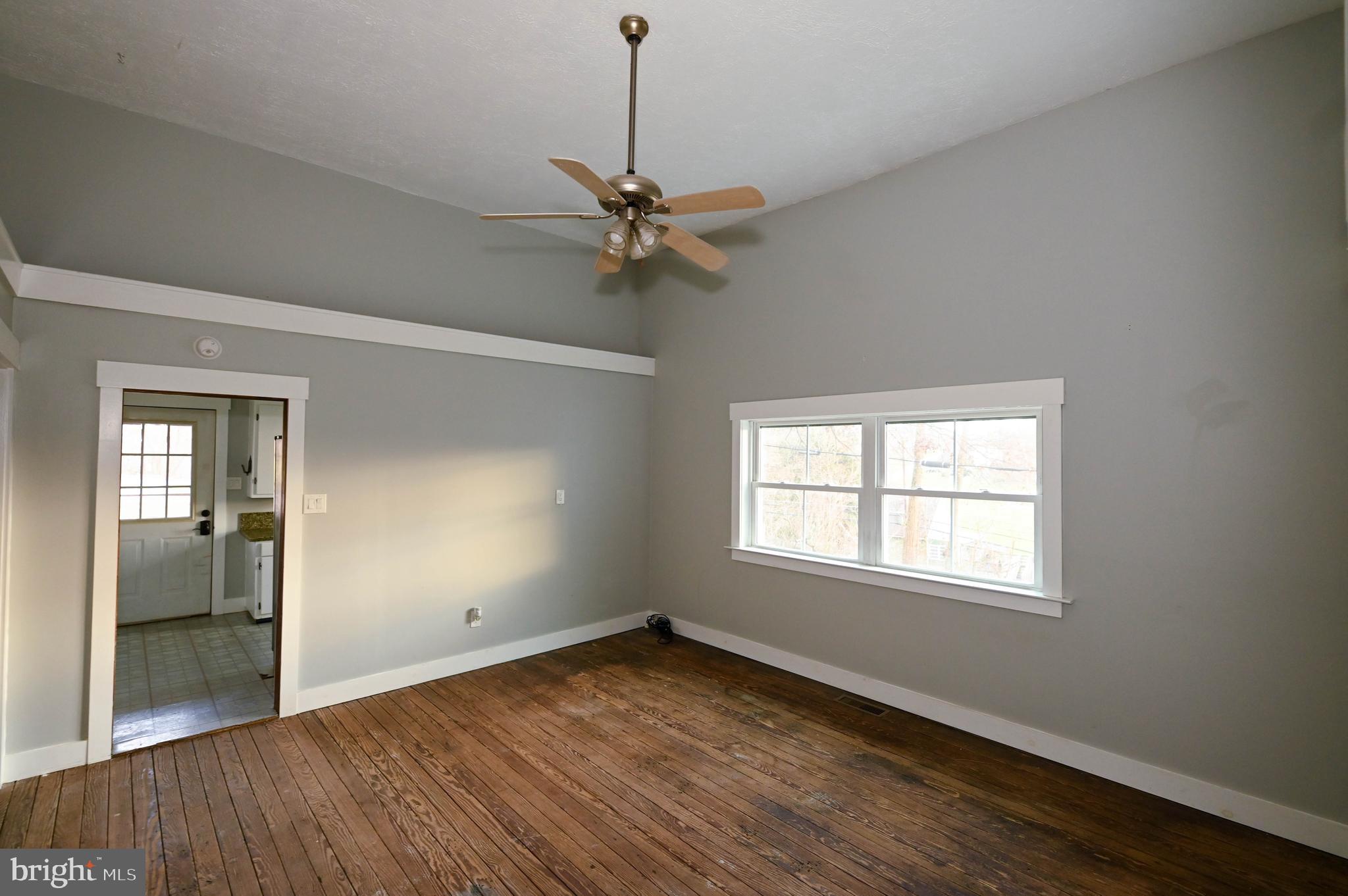 RAILROAD BORO - Residential