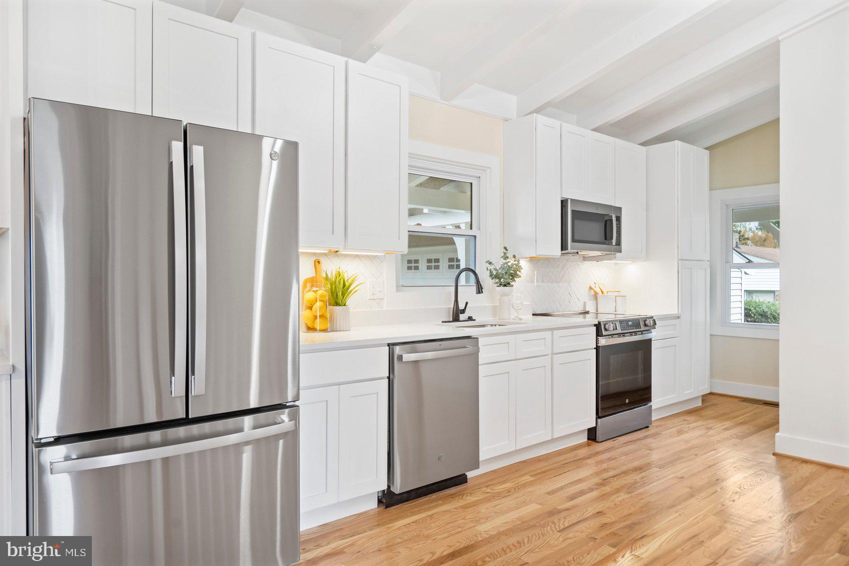 HAMPTON - Residential