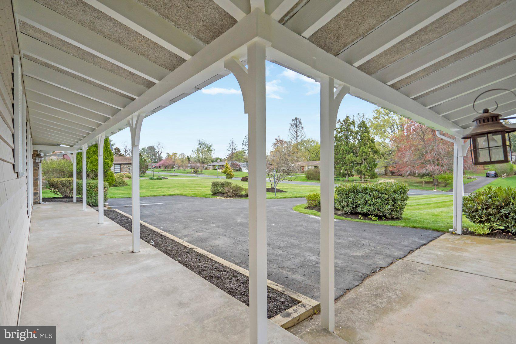 556 VALLEY VIEW ROAD