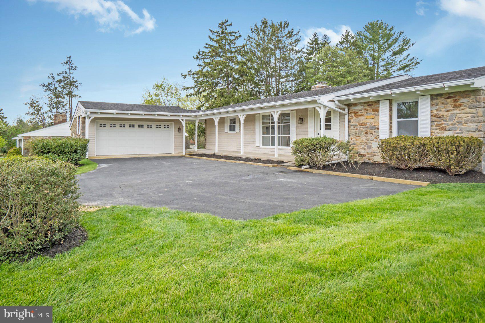 HAMPTON - Residential