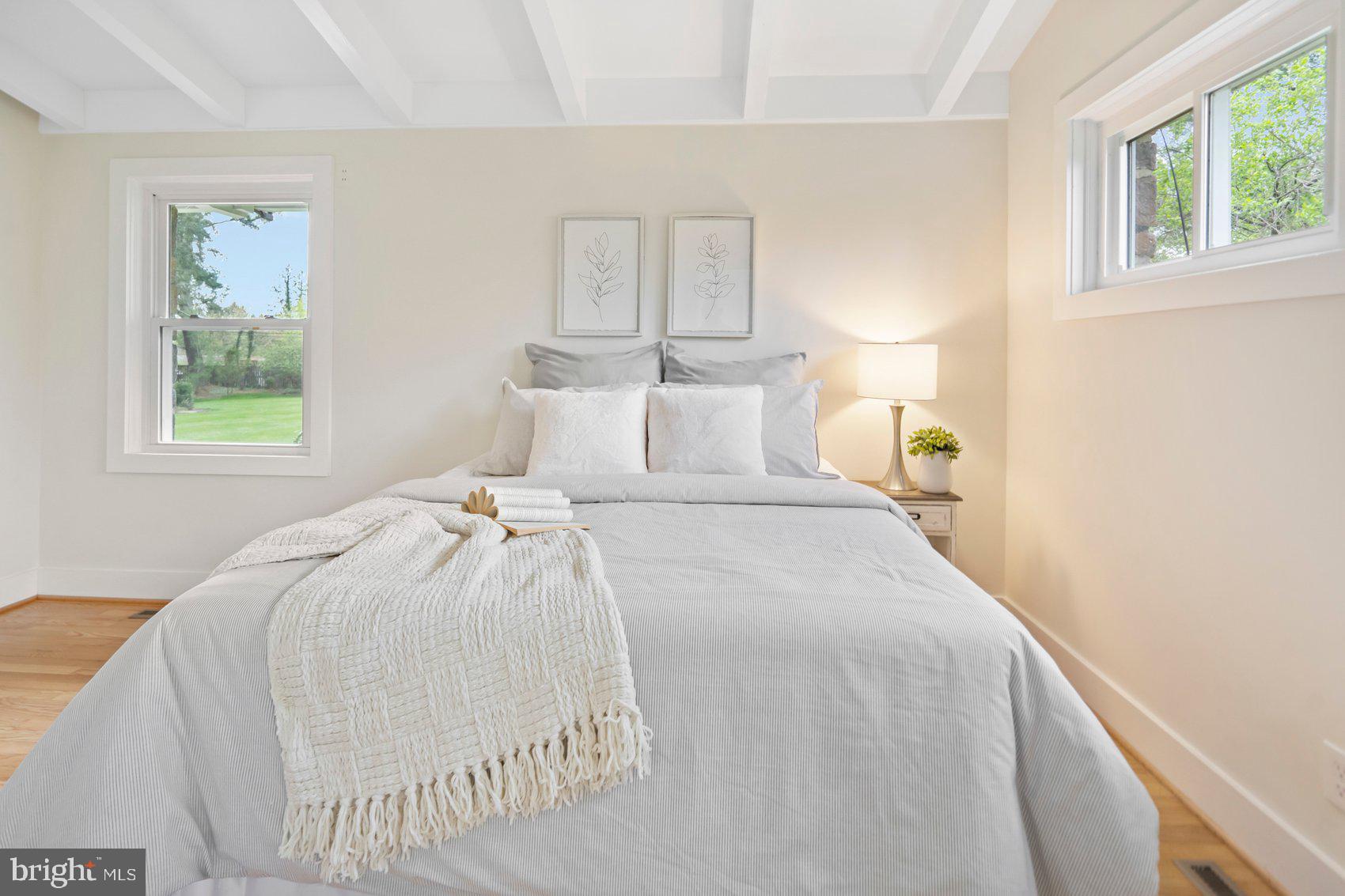 HAMPTON - Residential