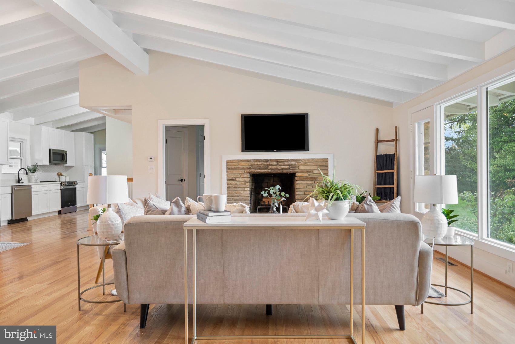 HAMPTON - Residential