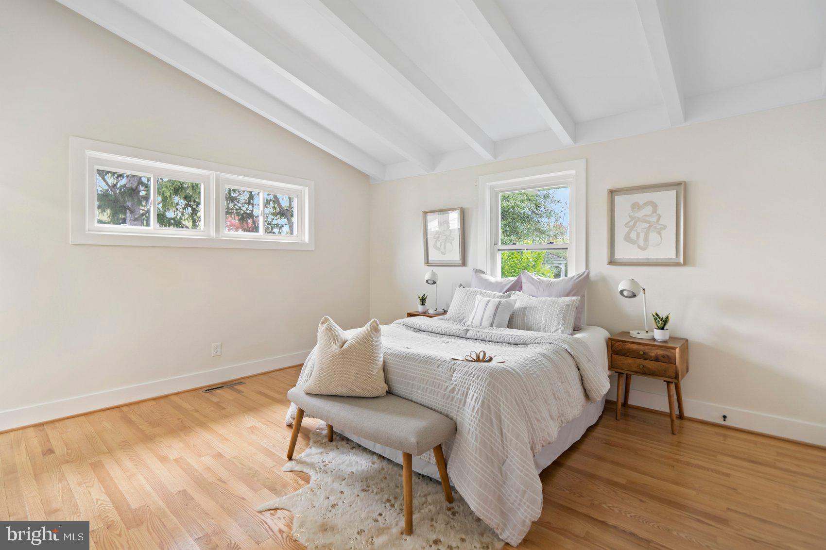 HAMPTON - Residential