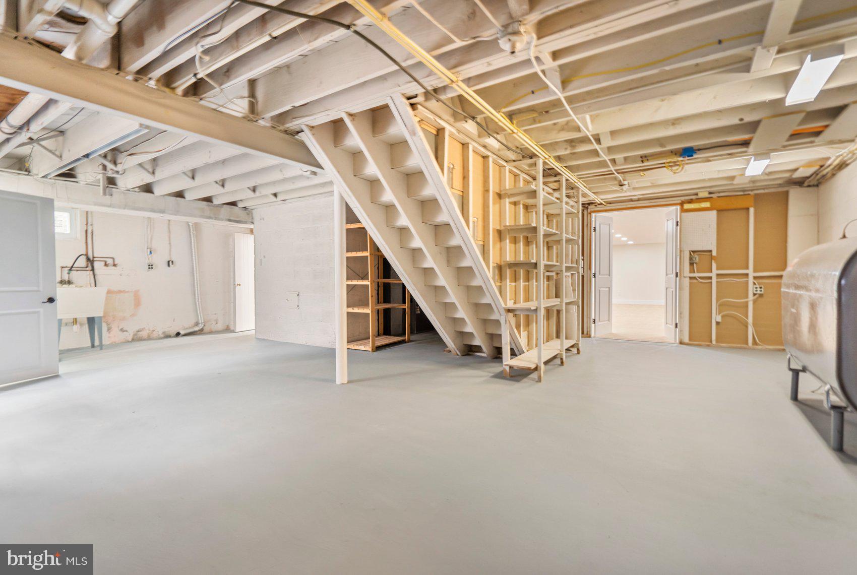 HAMPTON - Residential