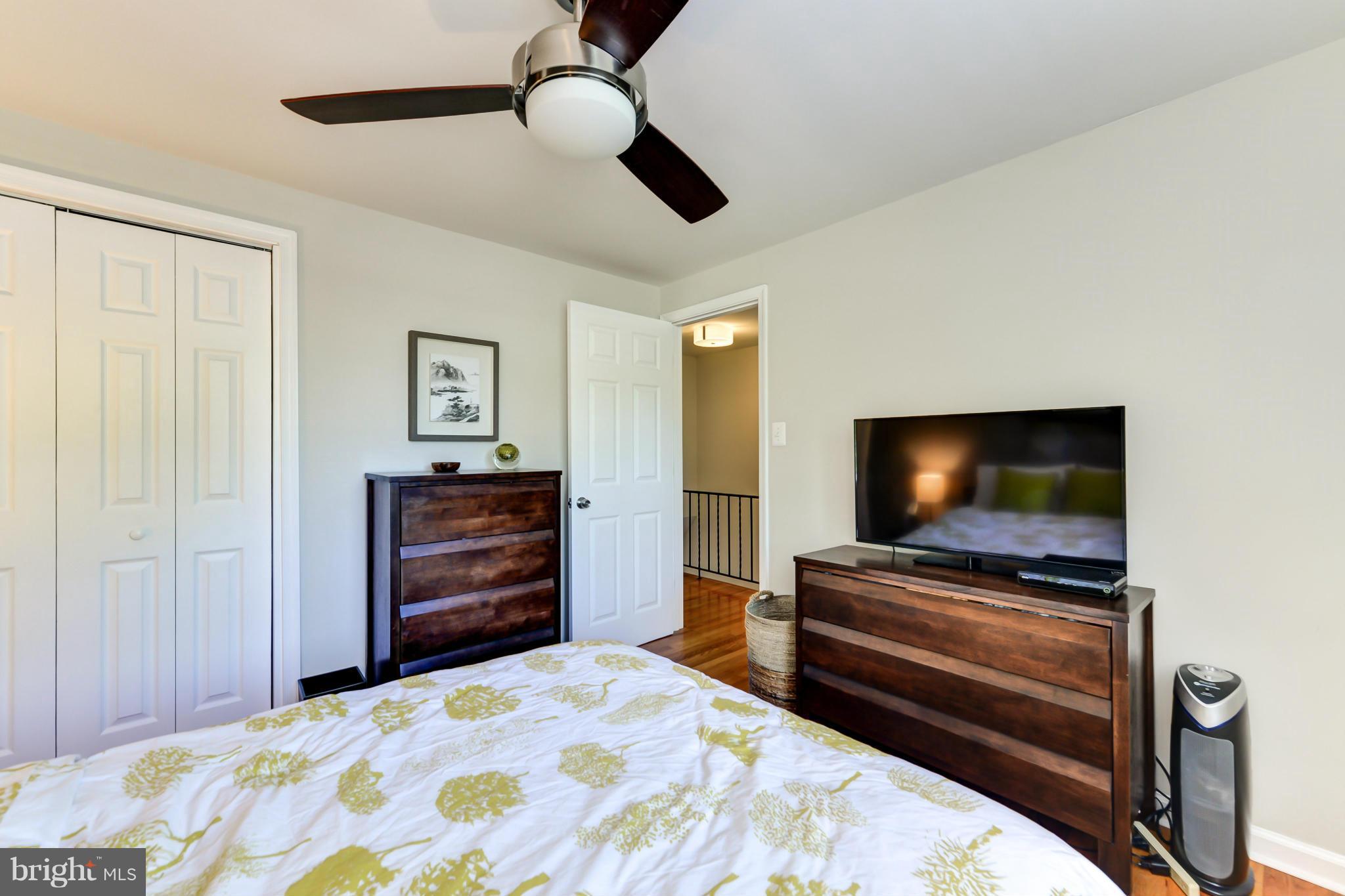 WARWICK VILLAGE - Residential