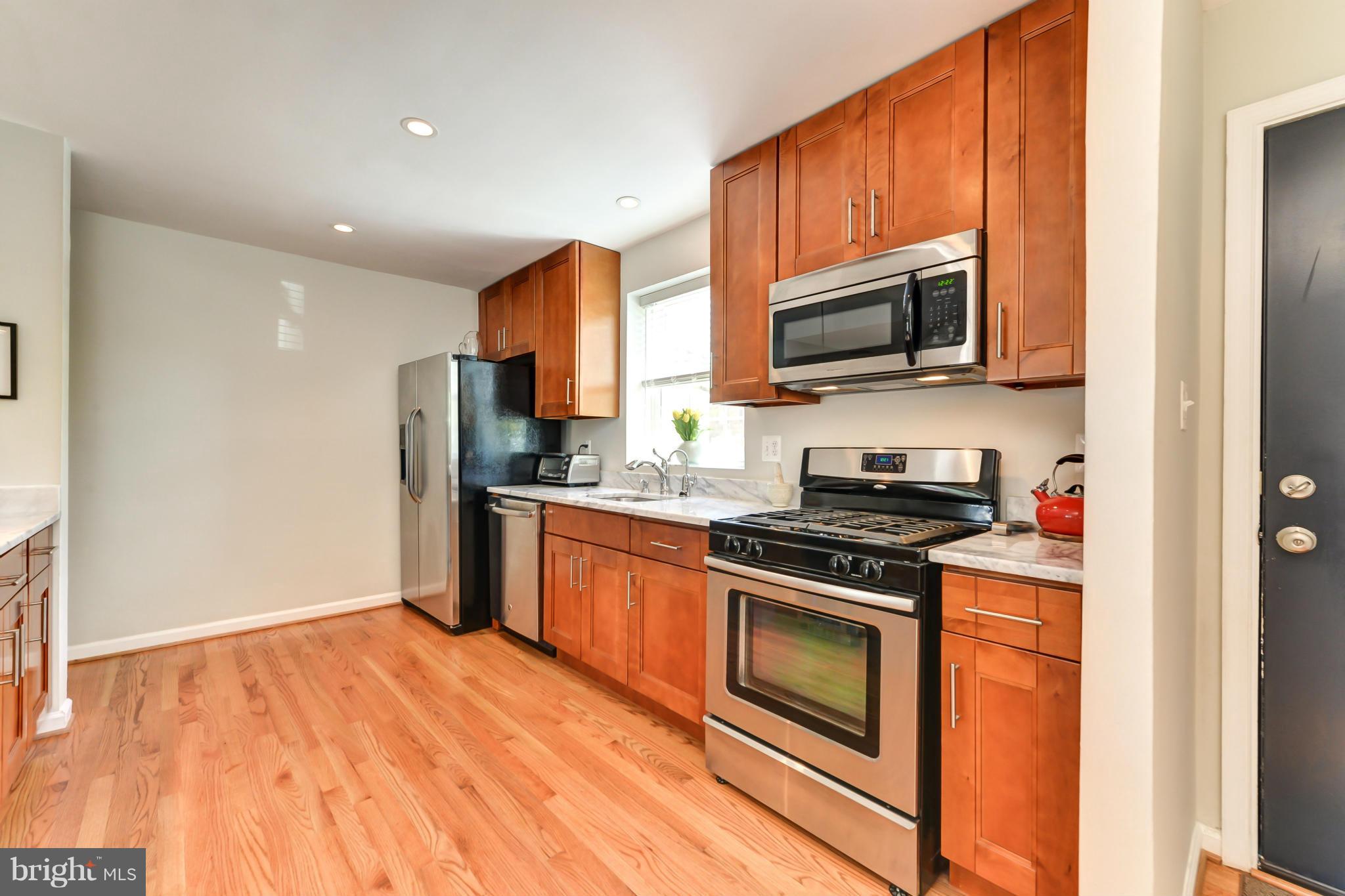 WARWICK VILLAGE - Residential