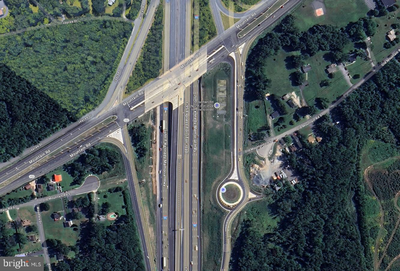 1507 OLD MOUNTAIN ROAD S