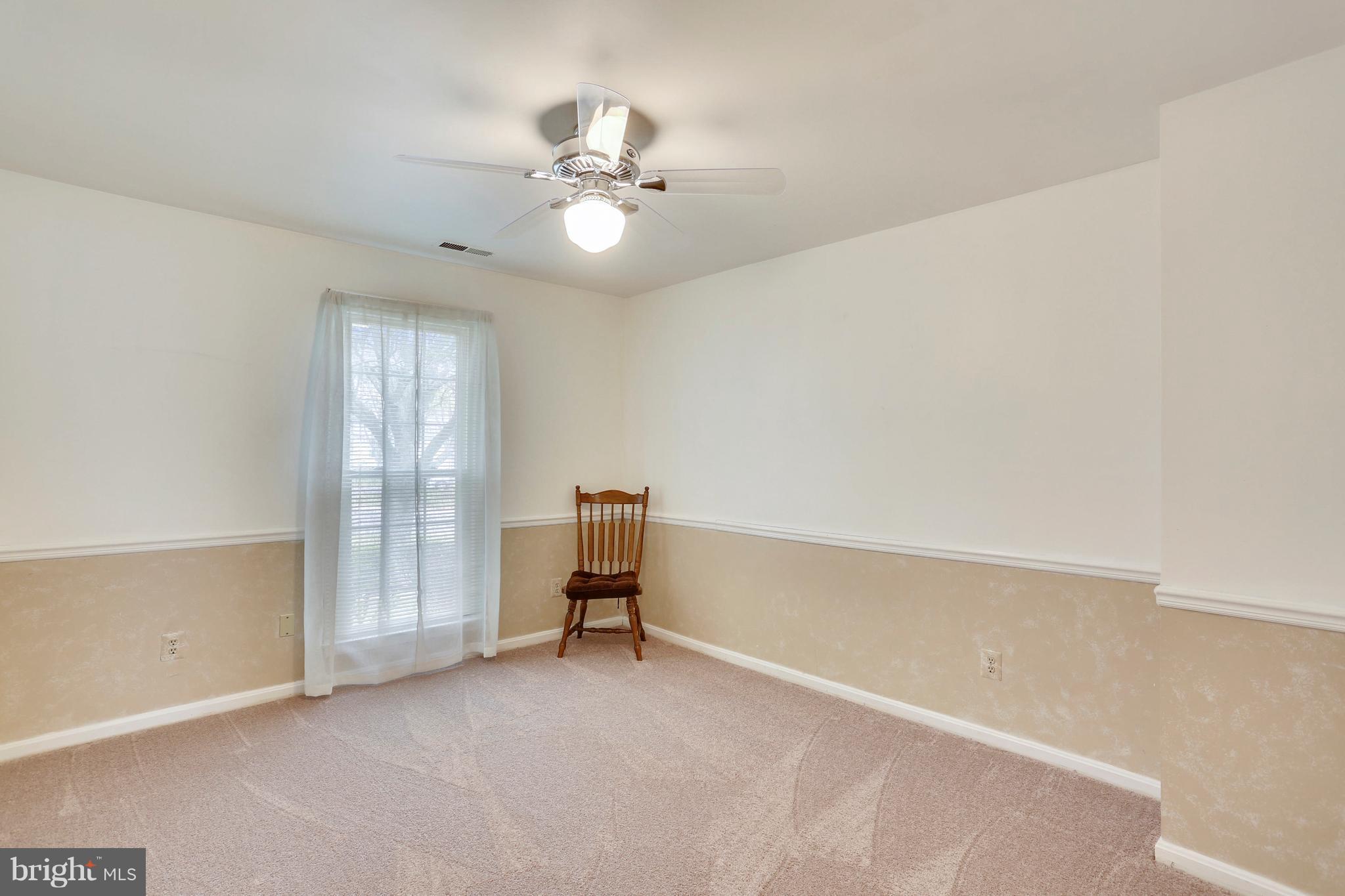 THE DOWNS - MONTG VILL - Residential