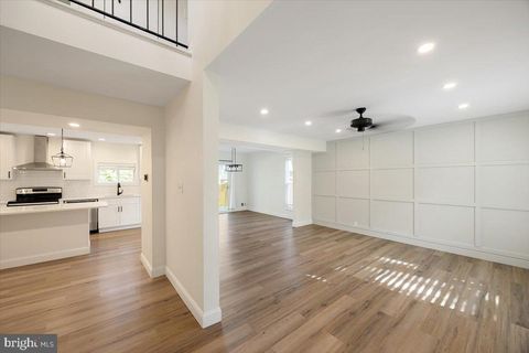 11 MILLCREST COURT DERWOOD MD 20855