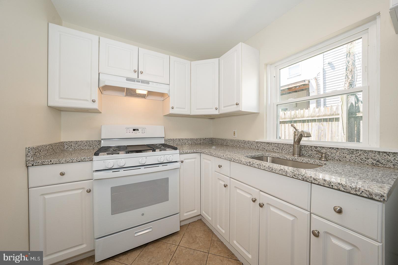 FISHTOWN - Residential Lease