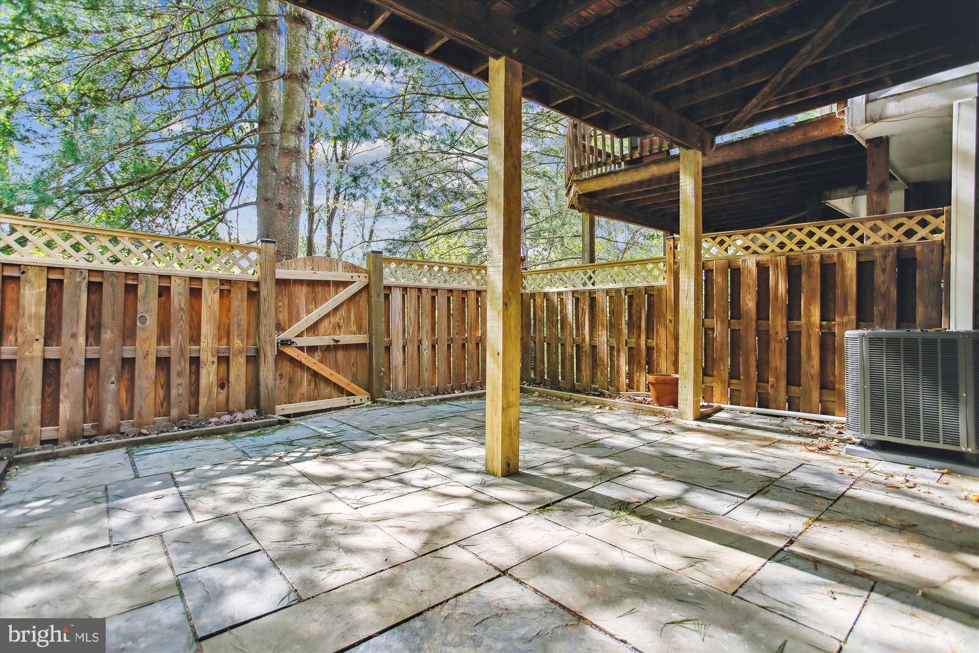 HUNTLEY MEADOWS - Residential