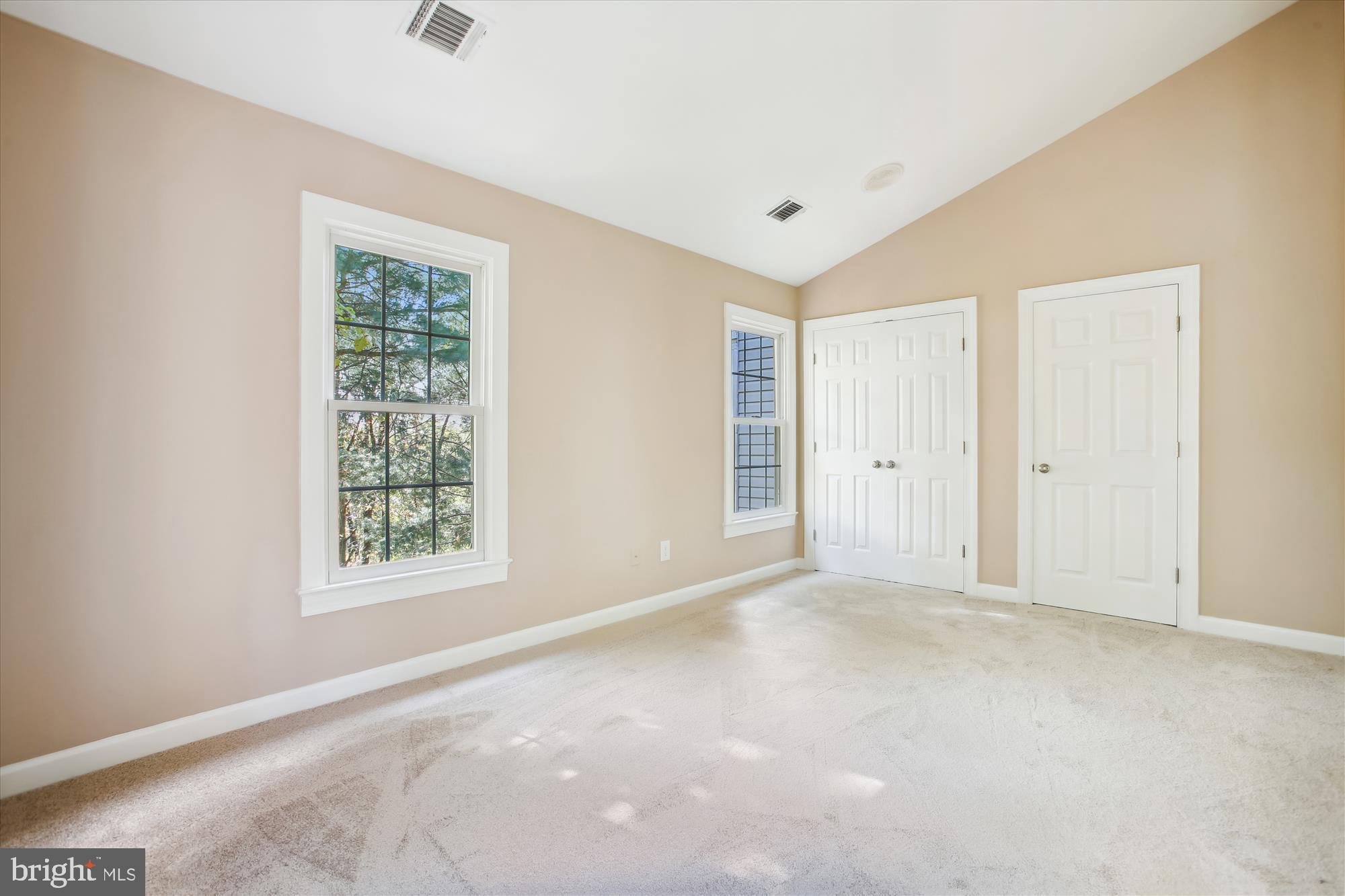 HUNTLEY MEADOWS - Residential