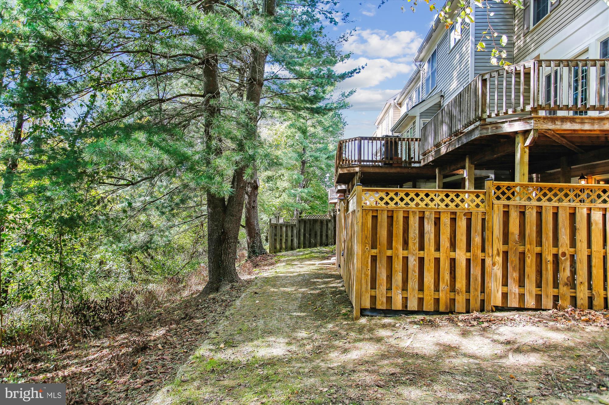 HUNTLEY MEADOWS - Residential