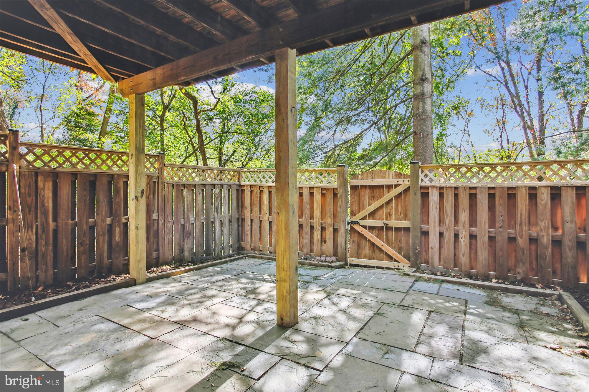 HUNTLEY MEADOWS - Residential