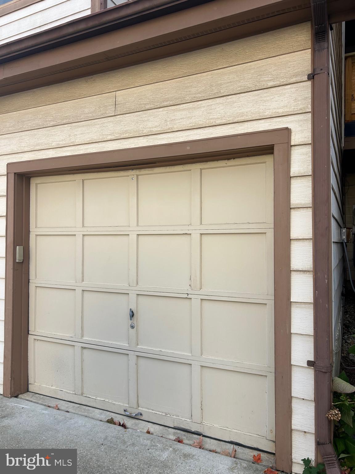 LAUREL RIDGE - Residential