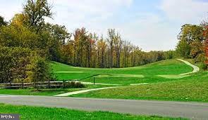 OAK CREEK CLUB GOLF COURSE - Residential Lease