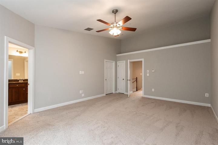 OAK CREEK CLUB GOLF COURSE - Residential Lease