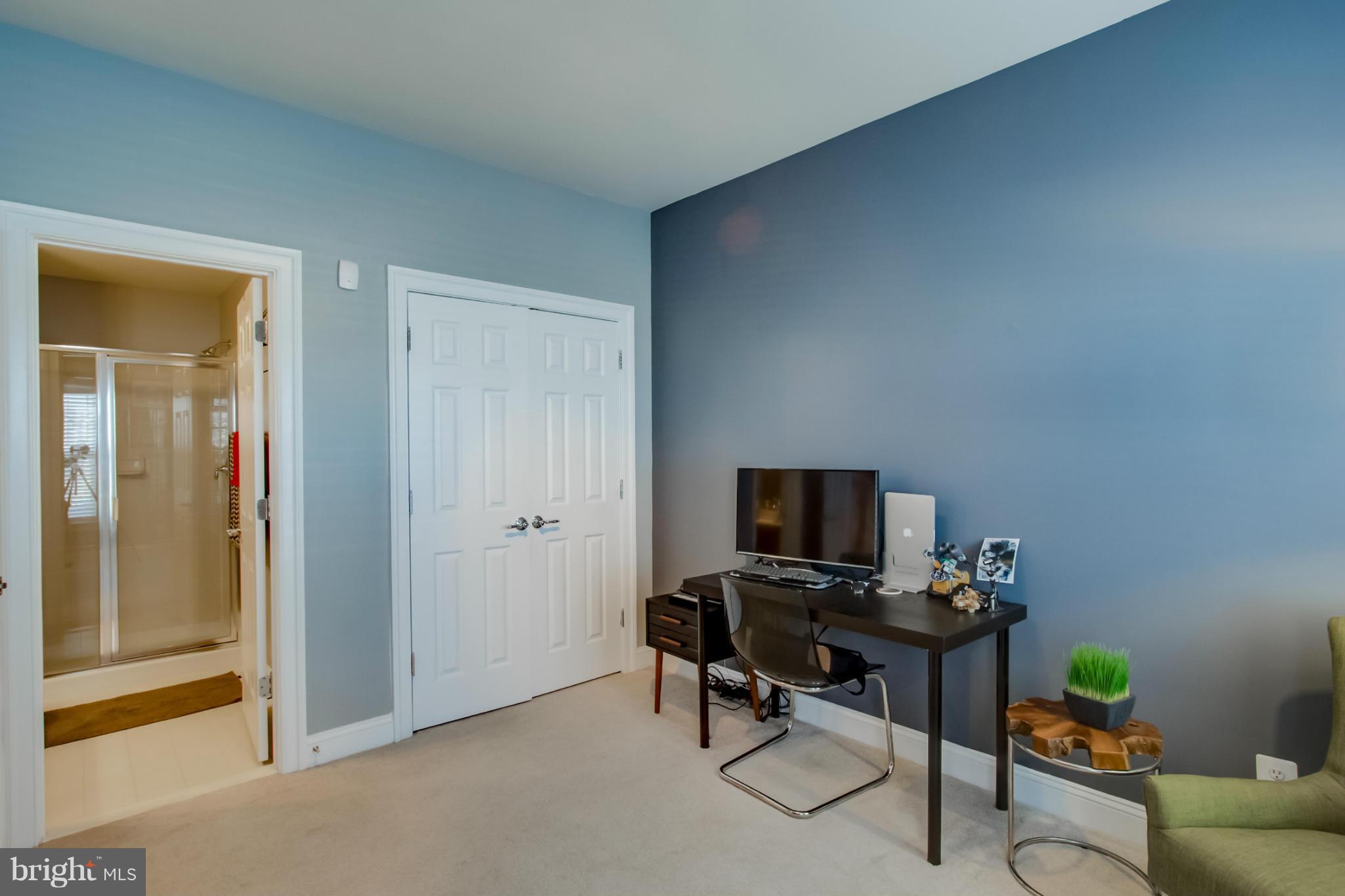 OAKLAWN - Residential