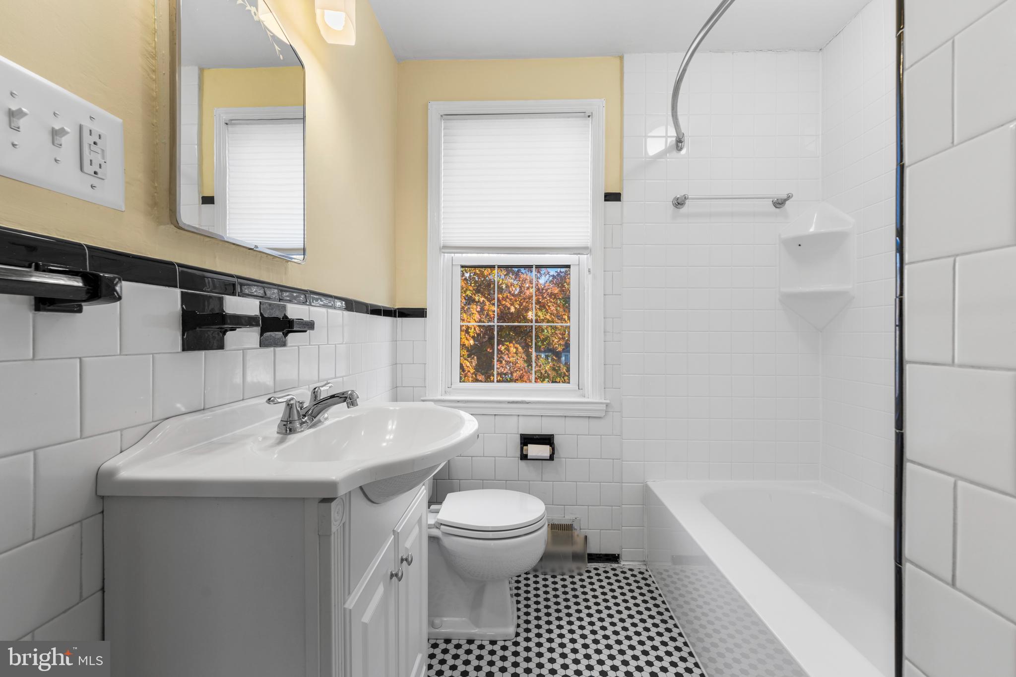 RODGERS FORGE - Residential Lease