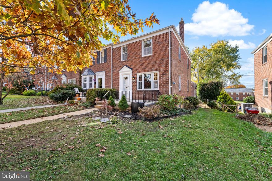 Beautiful 4-Bedroom Home for Rent in RODGERS FORG– $3,250/Month

Welcome to this spacious and inviting four-bedroom, two-bath home in a highly sought-after neighborhood! Step inside to find a completely renovated kitchen with modern finishes, updated appliances, and plenty of space for cooking and gathering. One of the two full bathrooms is brand new, adding fresh style and convenience.

Enjoy a nice backyard, perfect for relaxing or entertaining, and ample parking for residents and guests. Located right around the corner from both the elementary and middle school, this home offers unbeatable convenience in a family-friendly setting.

Don’t miss this opportunity to live in one of the area’s most desirable neighborhoods—schedule a tour today!