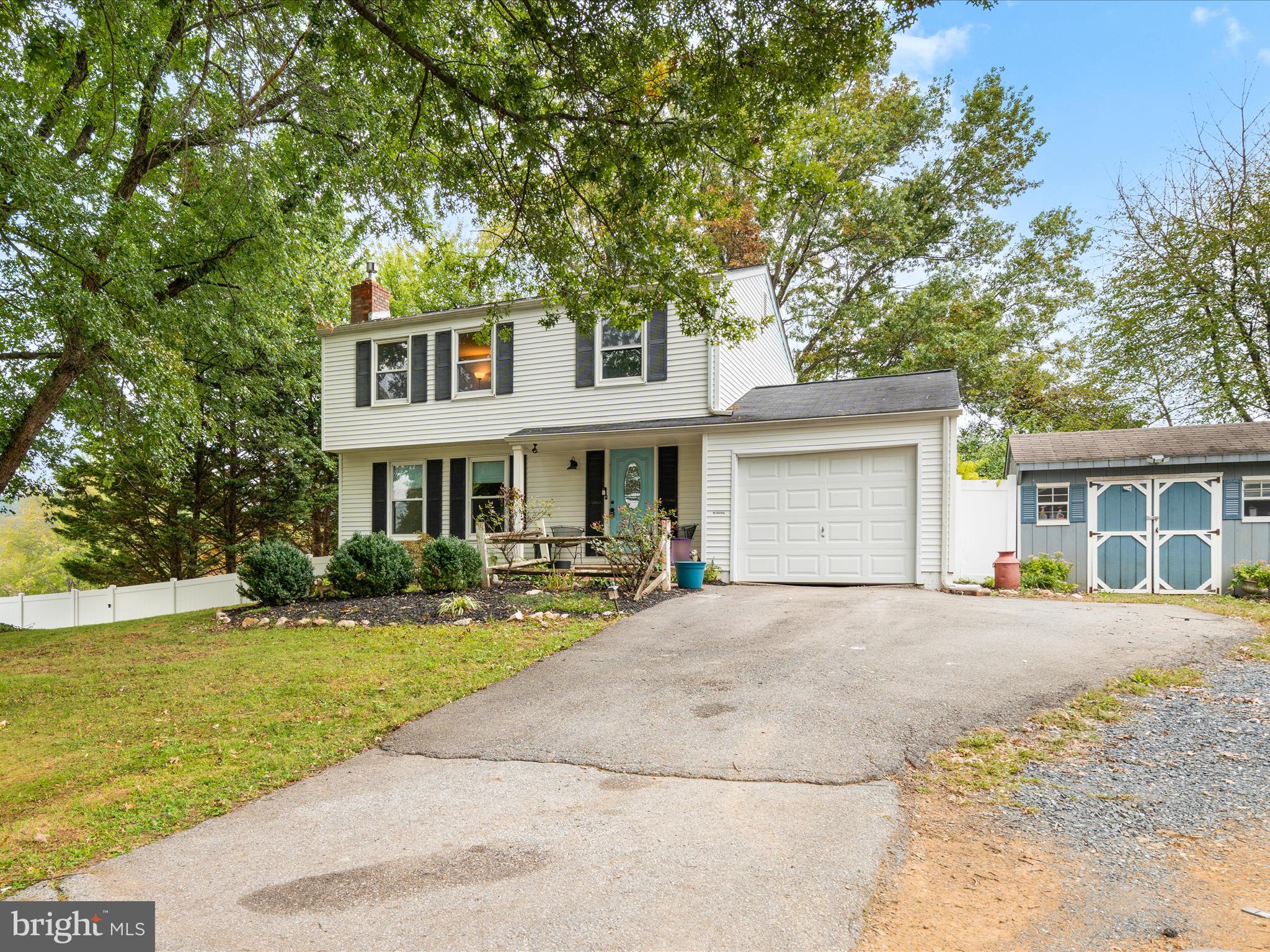 FOUNTAINDALE SOUTH - Residential