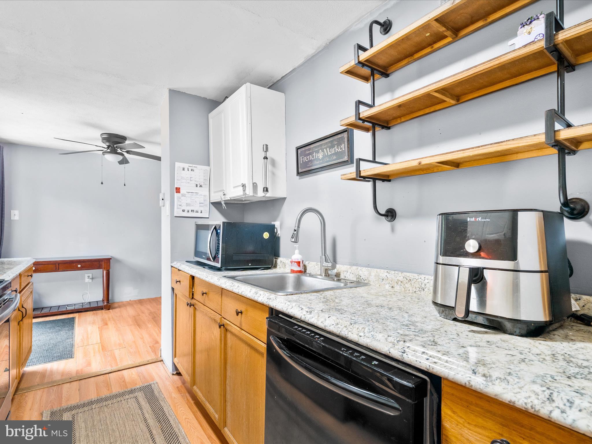 FOUNTAINDALE SOUTH - Residential