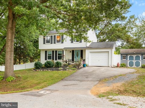 Photo of 7109 Emerald Court, MIDDLETOWN, MD 21769 (MLS # MDFR2070438)