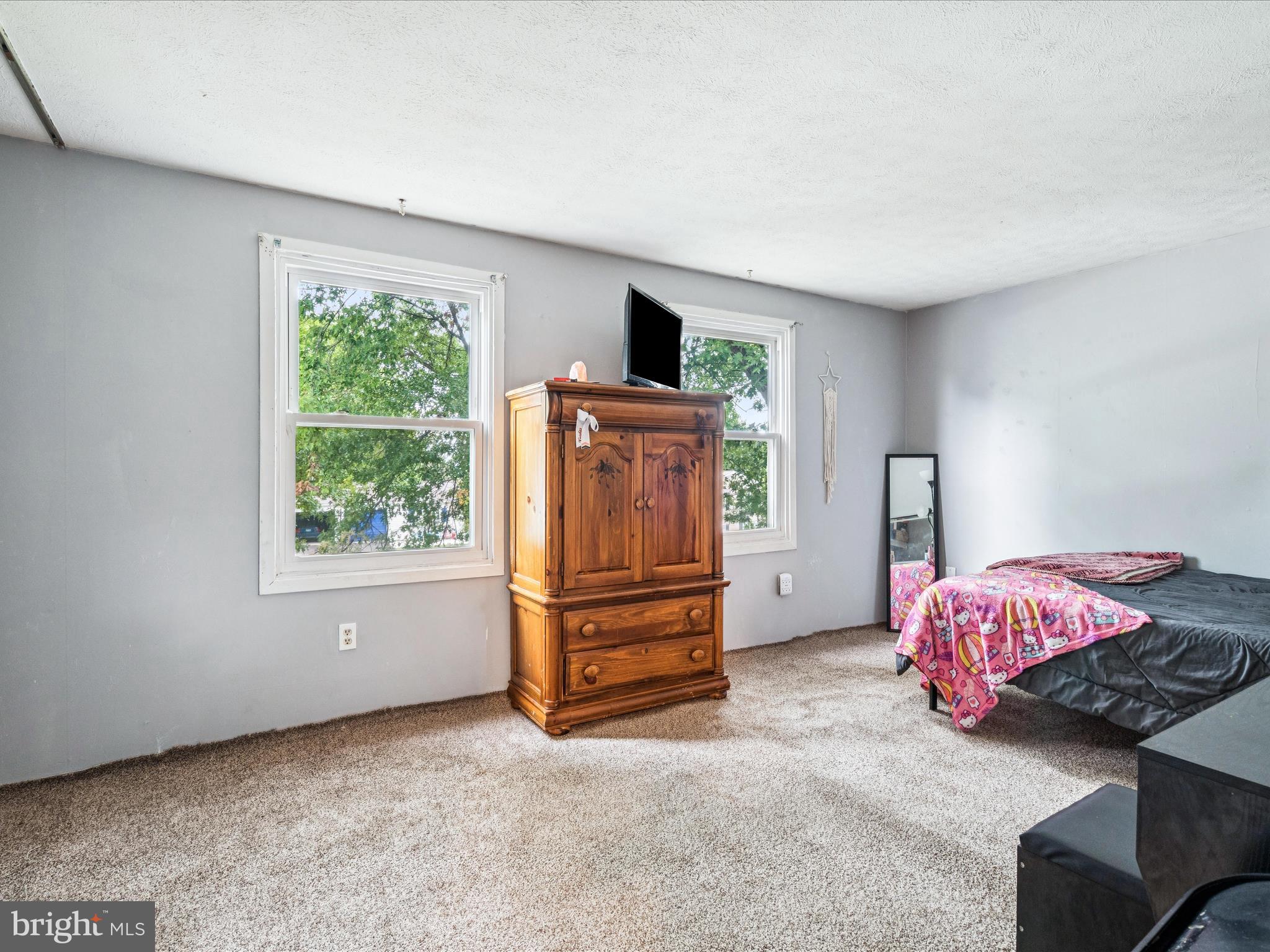 FOUNTAINDALE SOUTH - Residential