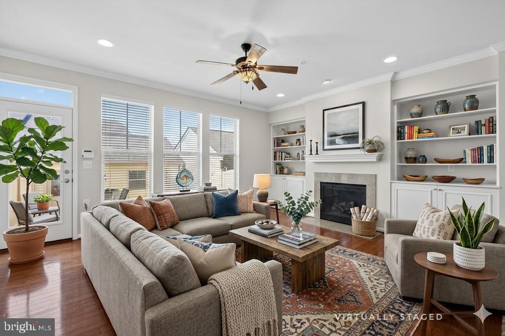 WORMANS MILL - Residential