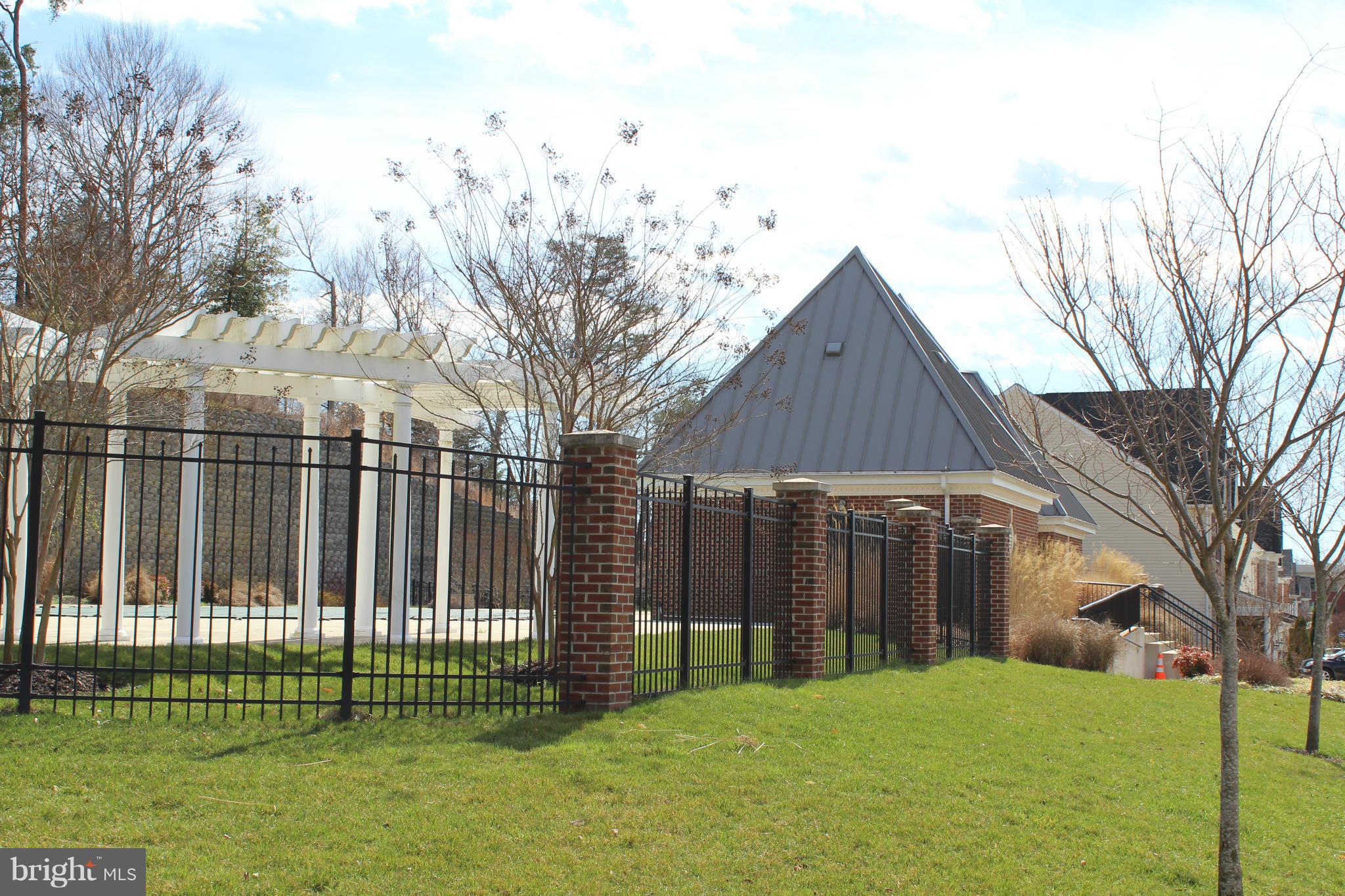 MONTICELLO - Residential Lease