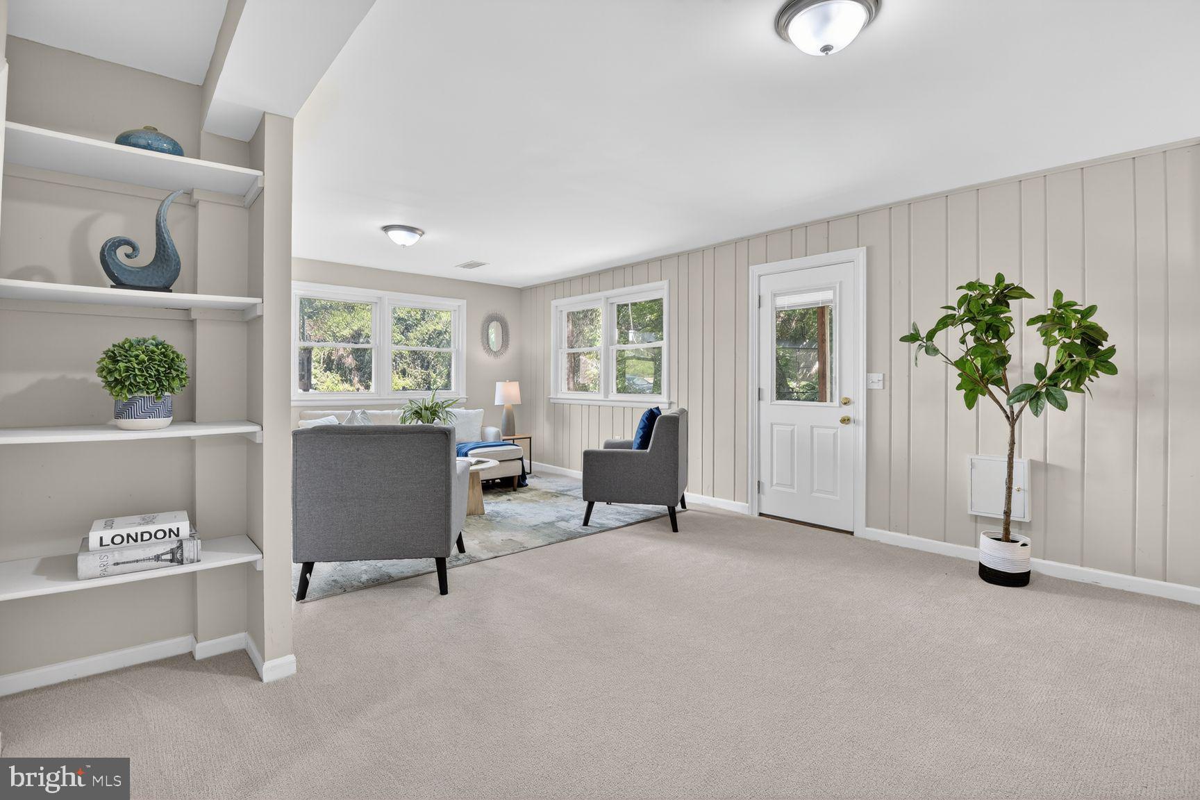 NORTH CHEVY CHASE - Residential