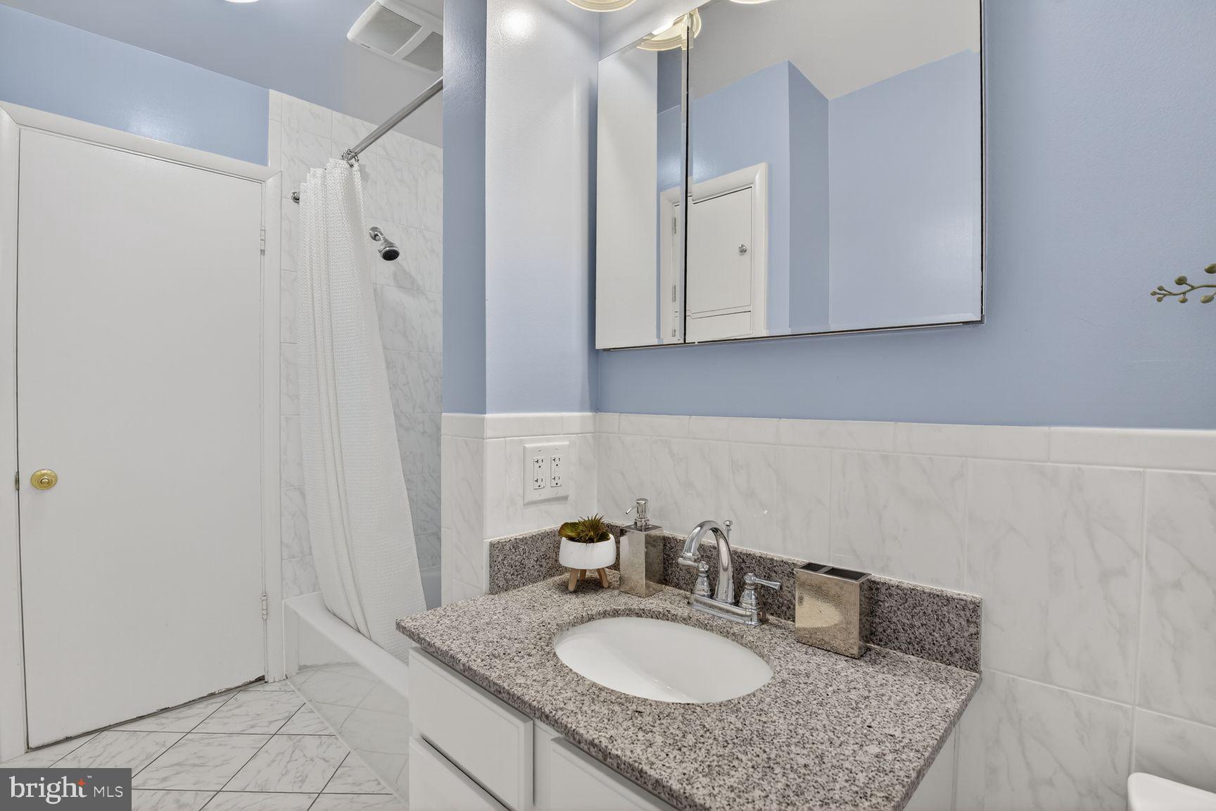 NORTH CHEVY CHASE - Residential
