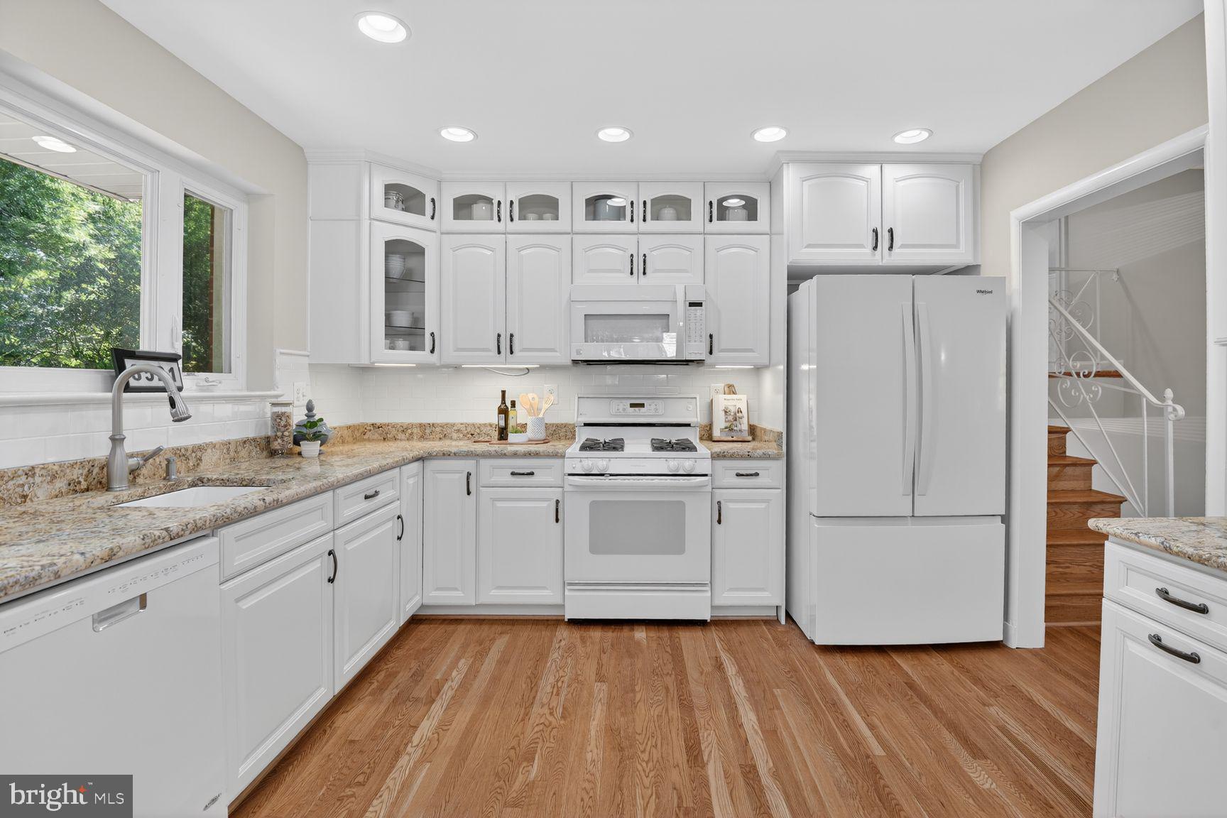 NORTH CHEVY CHASE - Residential