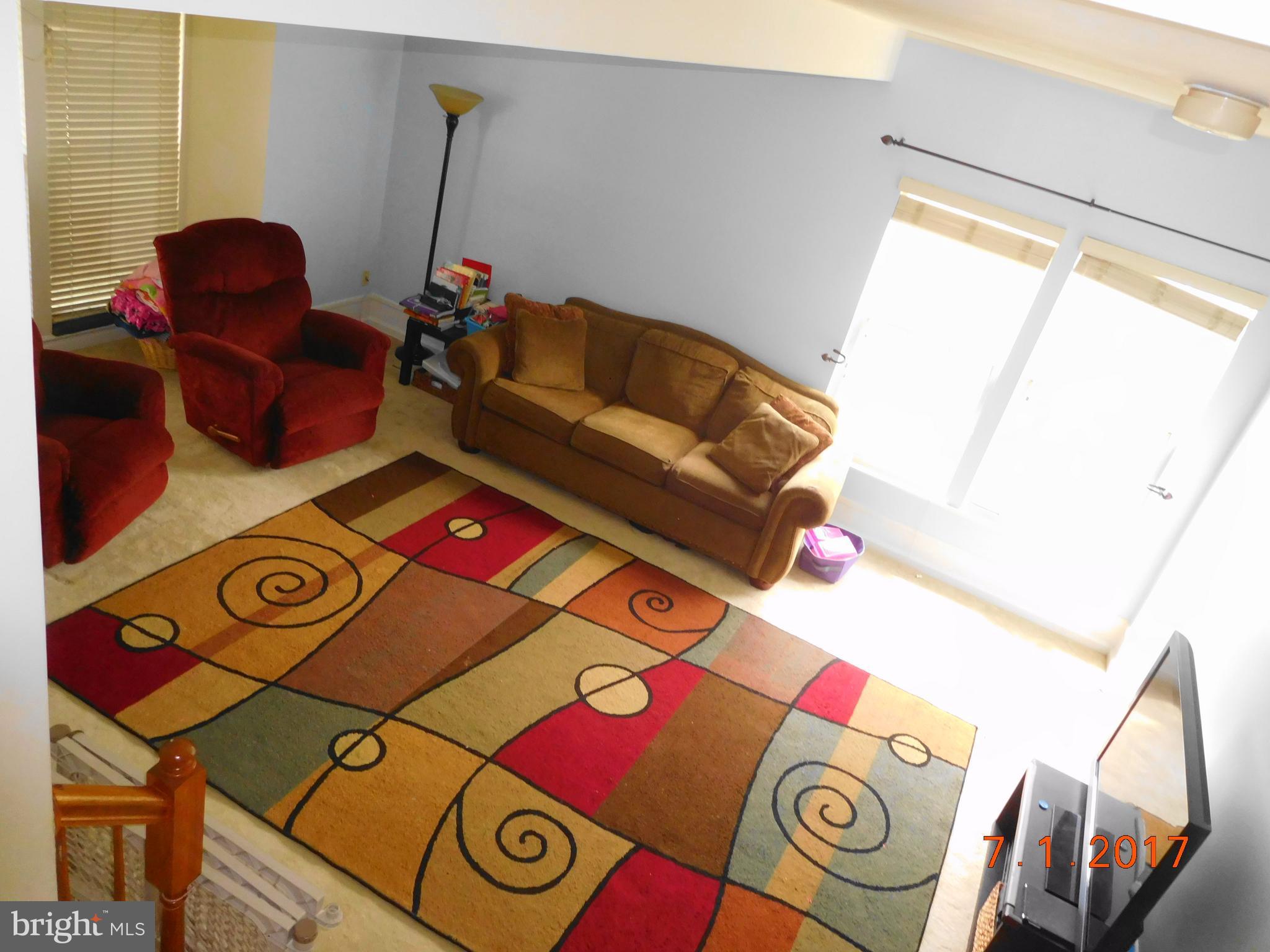 ISLAND CREEK - Residential Lease