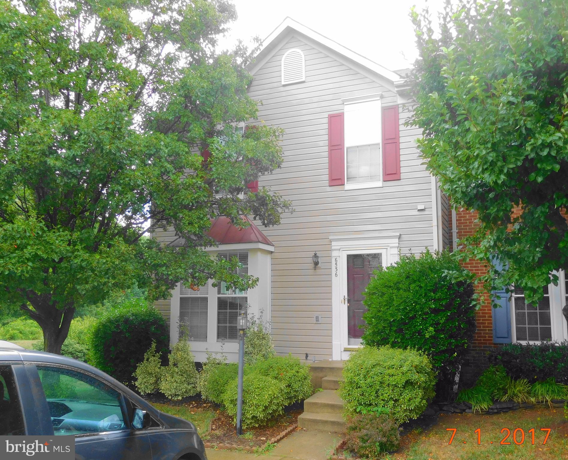 ISLAND CREEK - Residential Lease