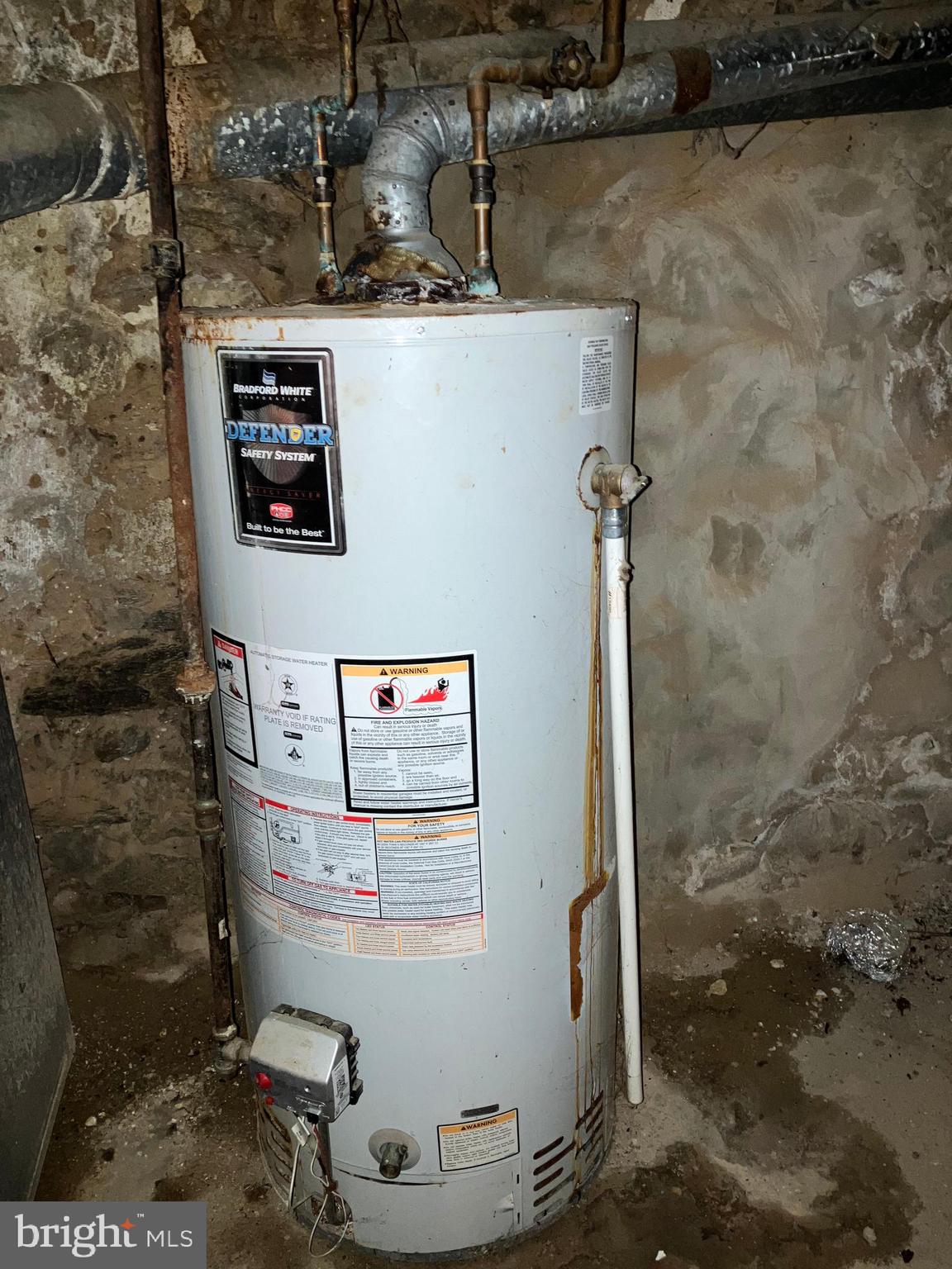 LOWER MOYAMENSING - Residential