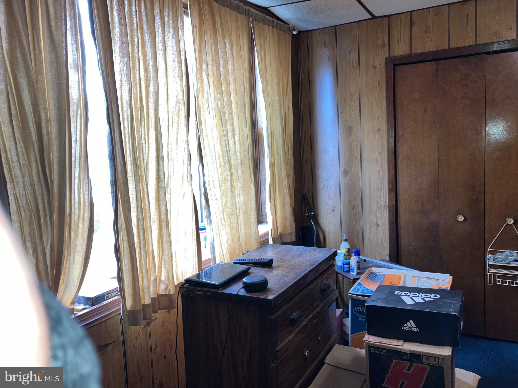 LOWER MOYAMENSING - Residential