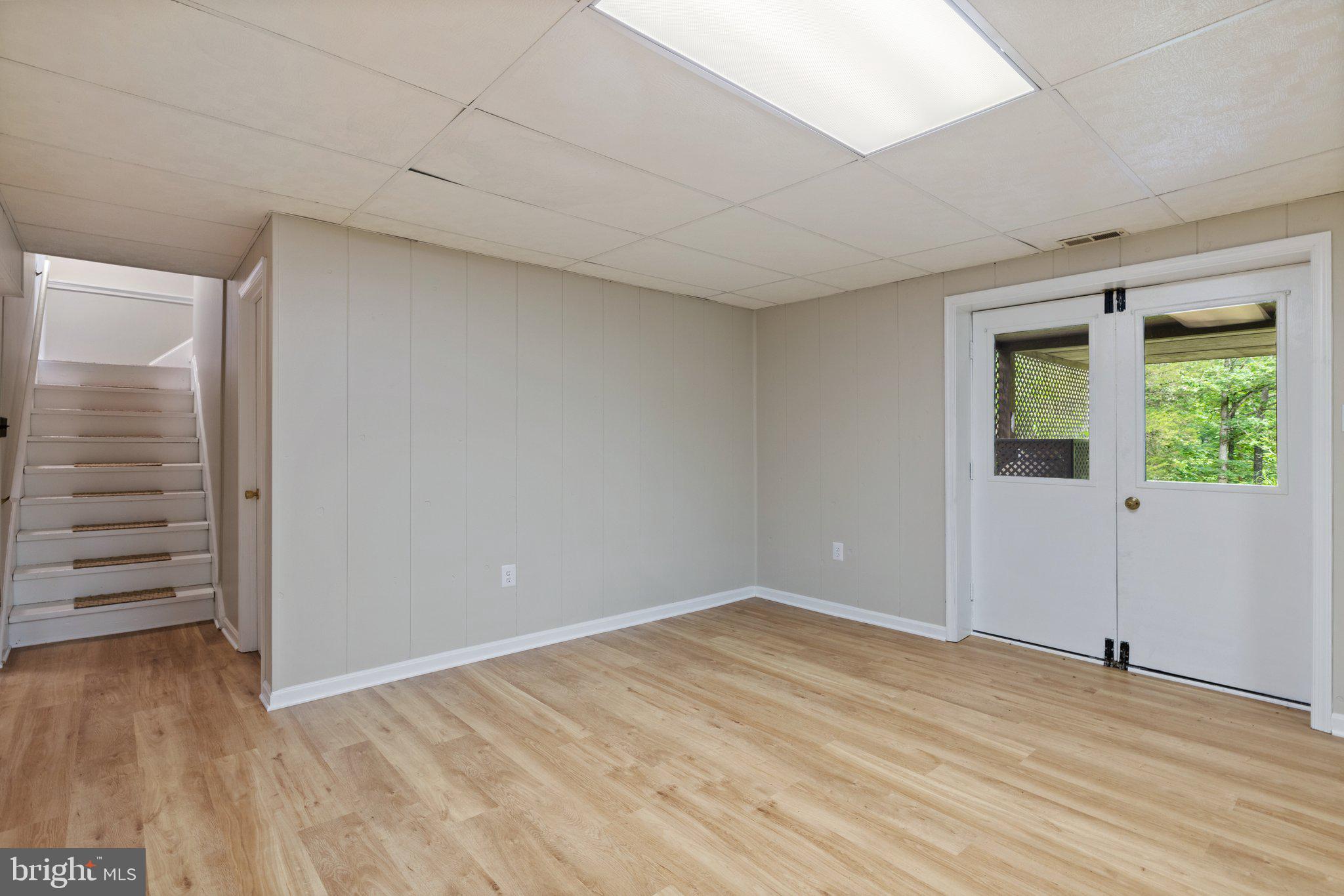 RICHLAND ESTATES - Residential Lease