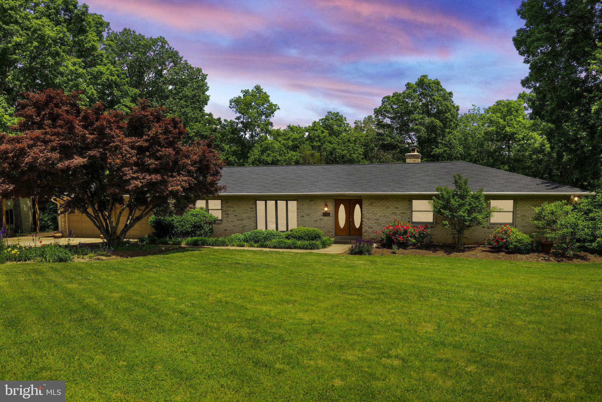 RICHLAND ESTATES - Residential Lease