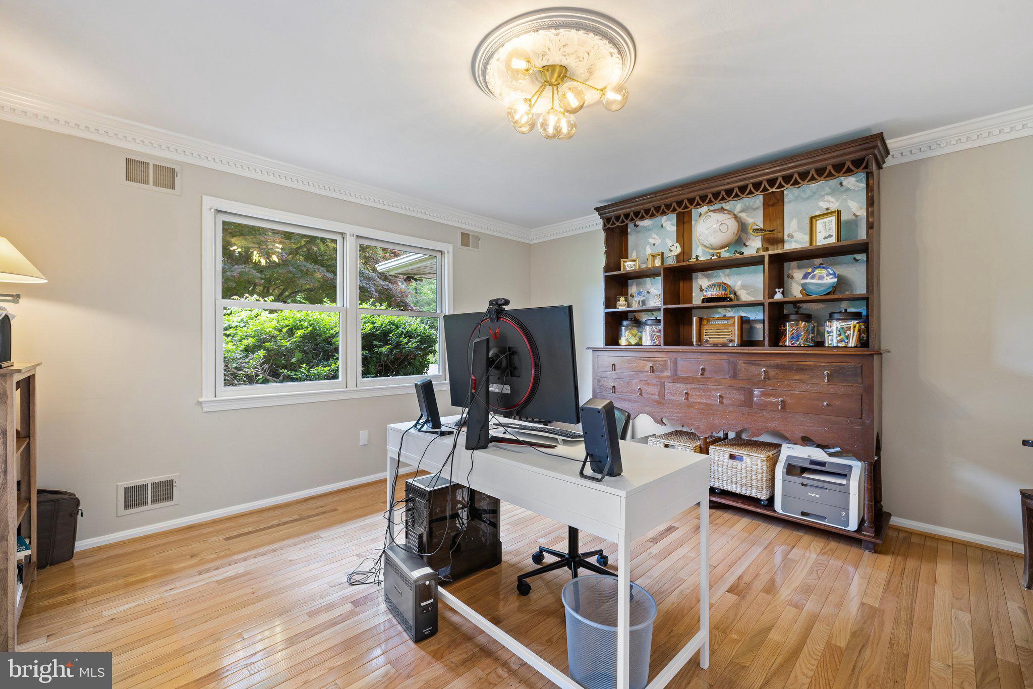 RICHLAND ESTATES - Residential Lease