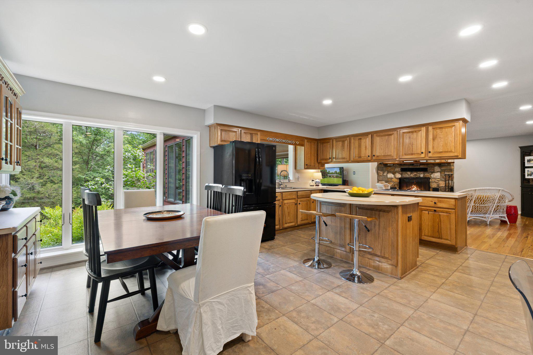 RICHLAND ESTATES - Residential Lease