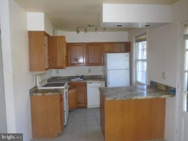 3823 W ST SE 102