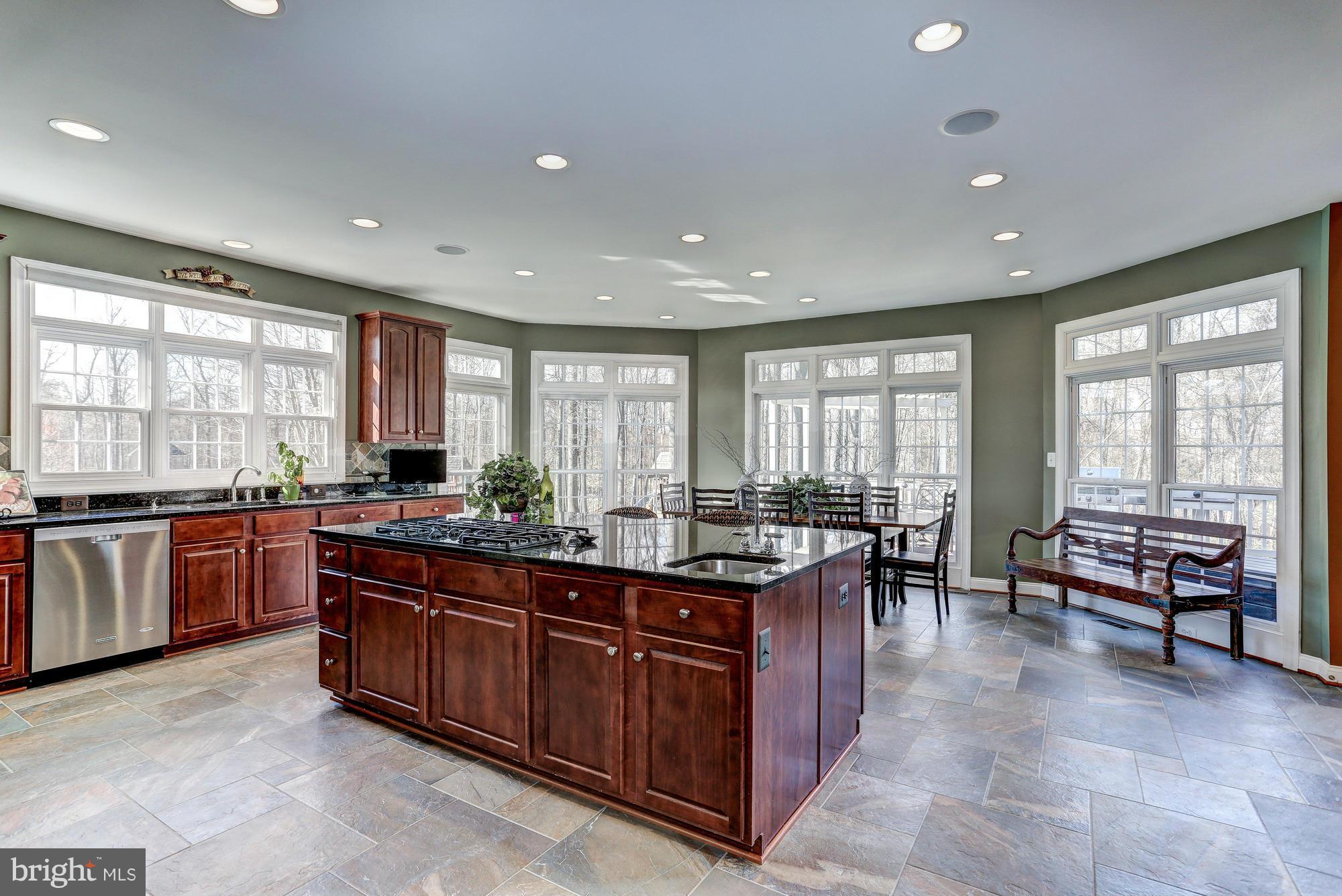 LENAH RUN - Residential