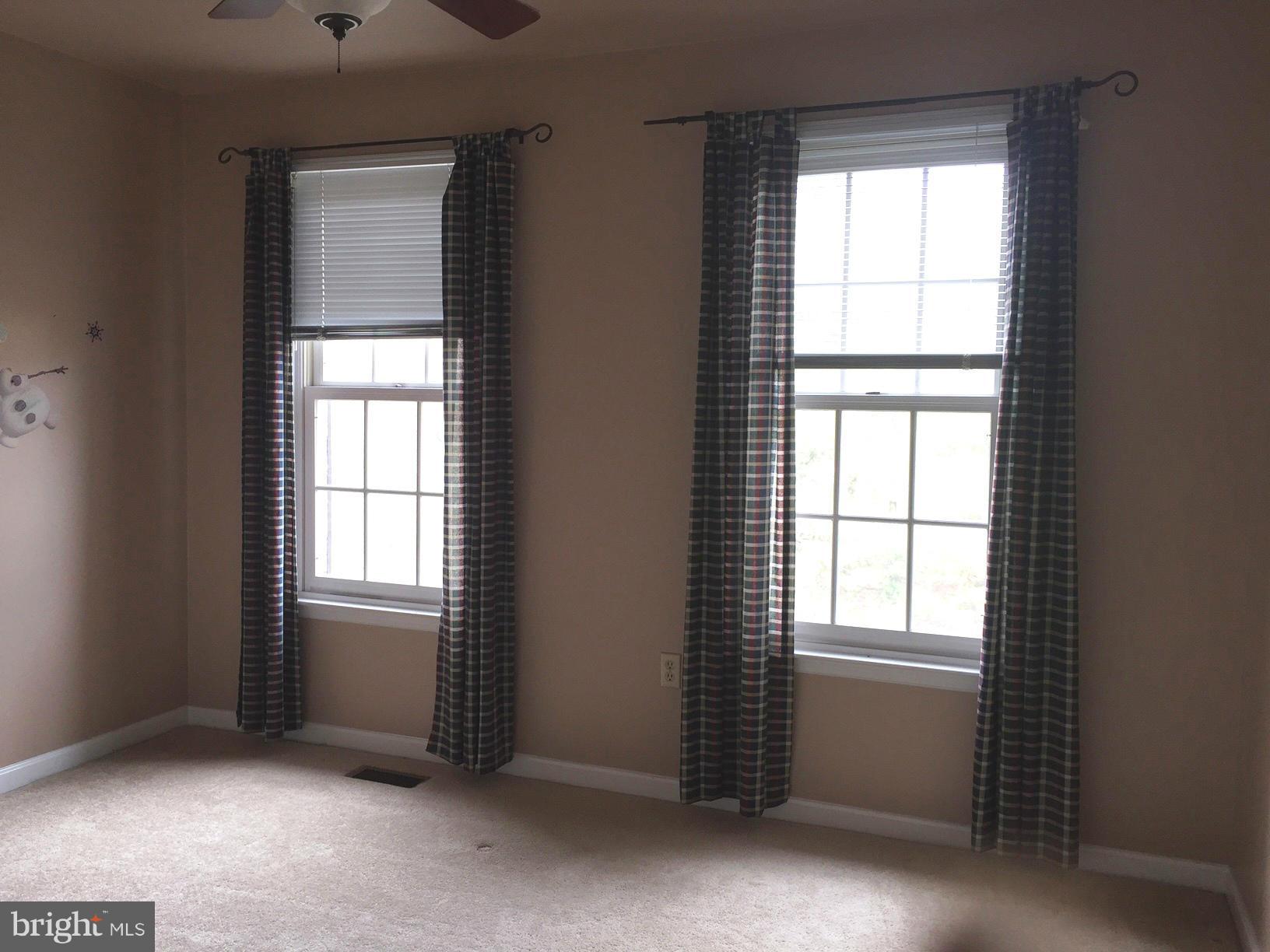 PIONEER HEIGHTS - Residential