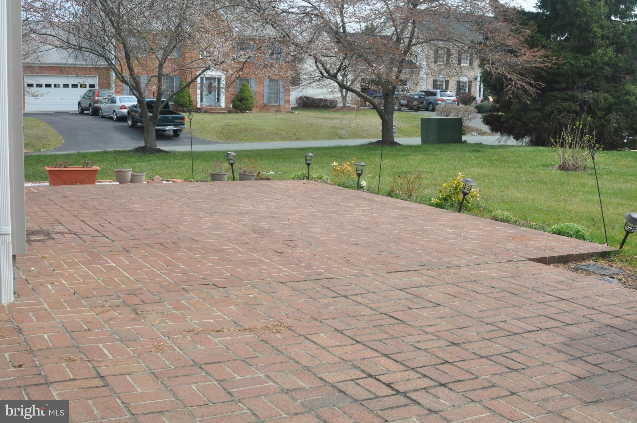 PIONEER HEIGHTS - Residential